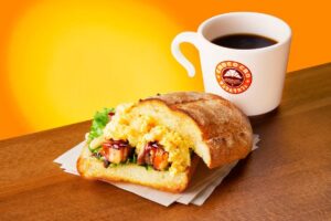【サンマルクカフェ新作】初夏にぴったりな「サンマルクホットサンド とろりチキンてりたま」など4月25日から登場！