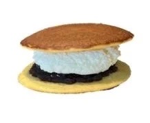 セブンイレブン「粒あん&ホイップどら焼き」商品写真(増量キャンペーン仕様)