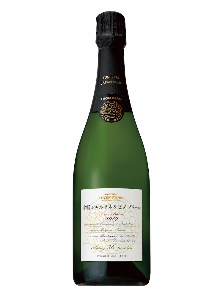 SUNTORY FROM FARM 津軽 シャルドネ＆ピノ・ノワール スパークリング 2019のボトル写真