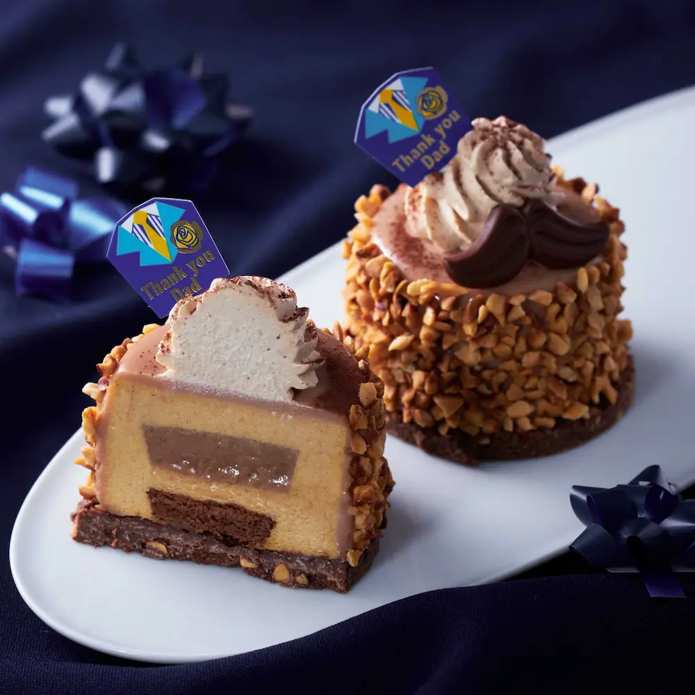 YATSUDOKIの父の日限定『パパ・ケーキ』。ナッツに包まれたプラリネムースケーキと、塩キャラメルクリームがアクセントの断面